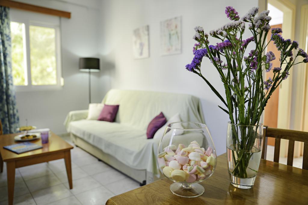 Helios Apartments Plakias Bagian luar foto